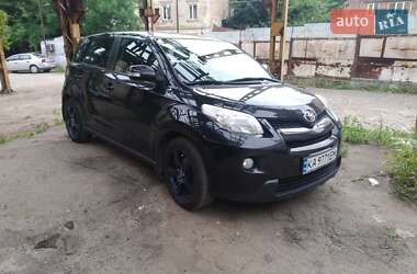 Toyota Urban Cruiser  2009