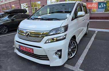 Toyota Vellfire  2012