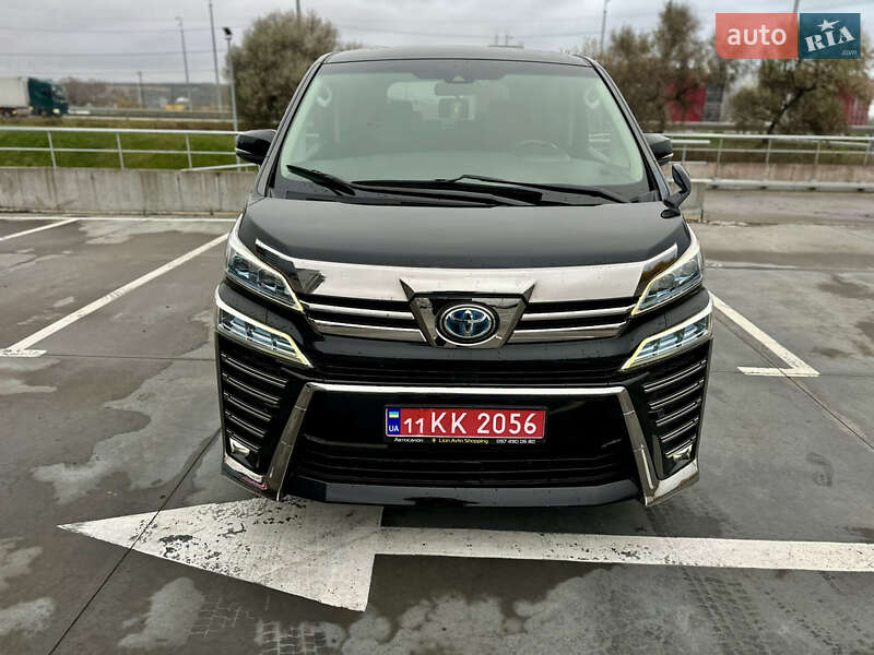 Легковые Toyota Vellfire