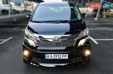Toyota Vellfire 2012