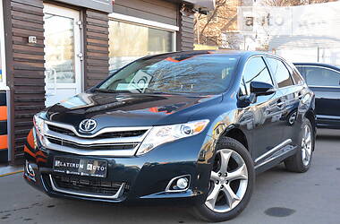 Toyota Venza  2015