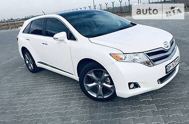 Toyota Venza XLE 2014