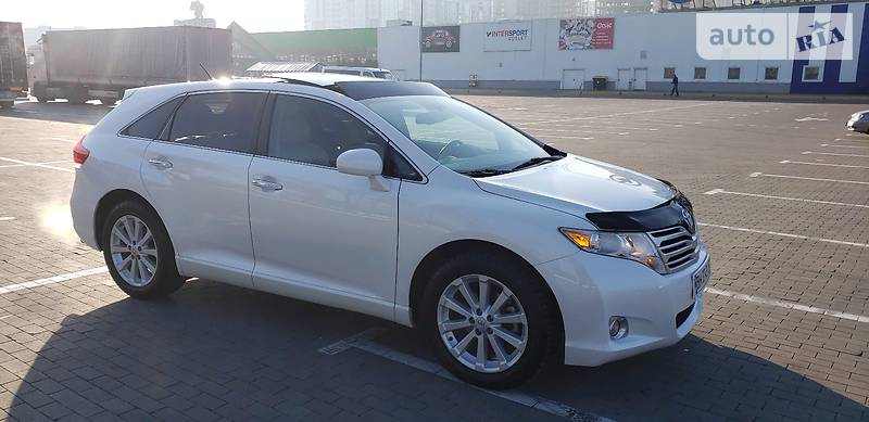 Універсал Toyota Venza