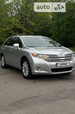 Toyota Venza  2011