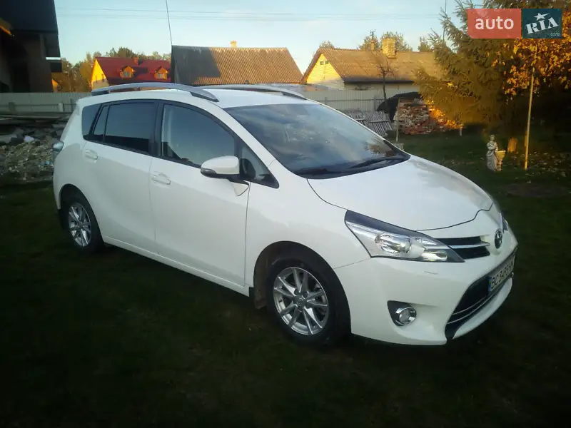 Toyota Verso 2013