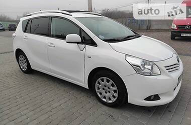 Toyota Verso  2011