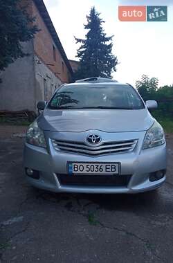 Toyota Verso  2011