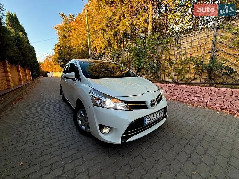 Toyota Verso 2013