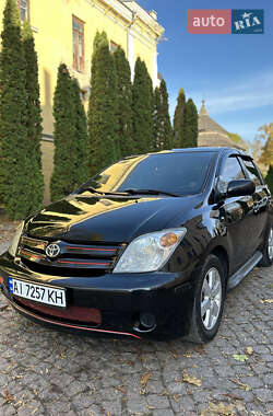 Toyota XA  2007