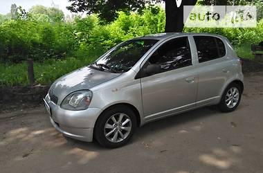 Toyota Yaris  2001