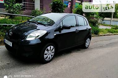 Toyota Yaris  2010