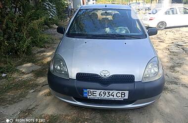 Toyota Yaris  2000