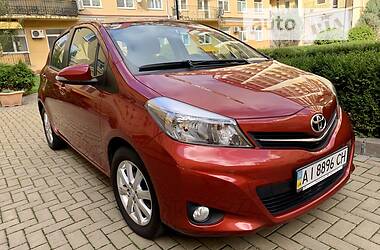 Toyota Yaris  2013