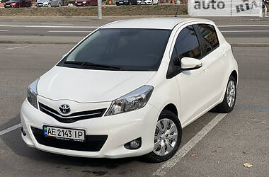 Toyota Yaris  2012