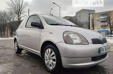 Toyota Yaris  2001