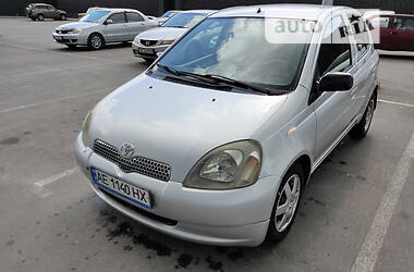 Toyota Yaris  2001