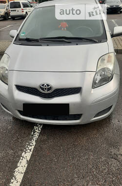 Toyota Yaris  2009