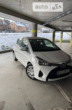 Toyota Yaris  2014