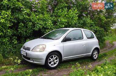 Toyota Yaris  2000