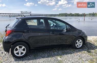 Toyota Yaris  2015