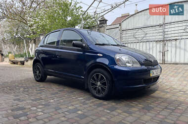 Toyota Yaris  2003