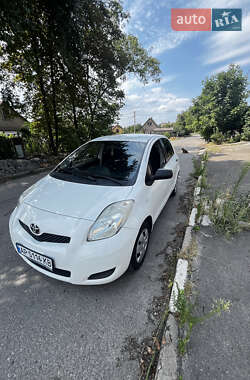 Toyota Yaris  2010