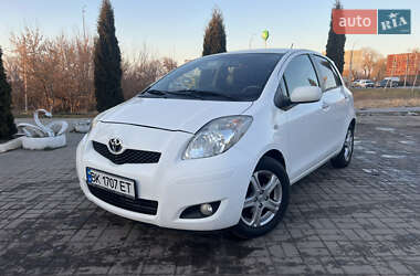 Toyota Yaris  2010