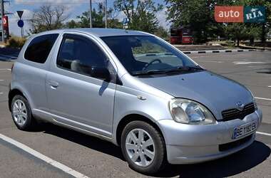 Toyota Yaris  2000