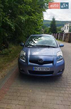 Toyota Yaris  2010