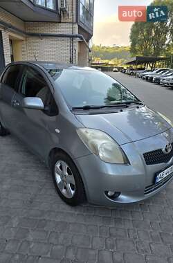 Toyota Yaris 2006