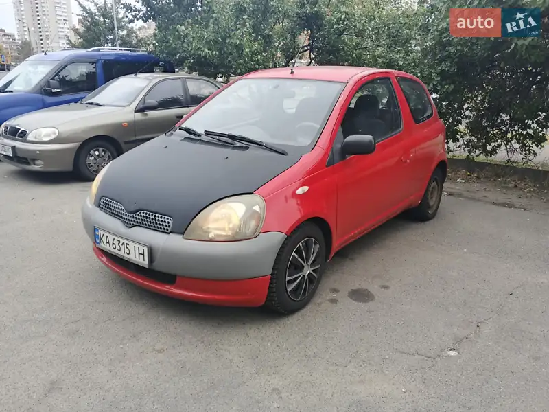 Toyota Yaris 1999