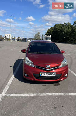 Toyota Yaris  2012