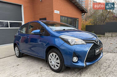 Toyota Yaris 2016
