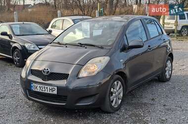 Toyota Yaris  2009