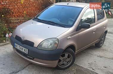Toyota Yaris  2000