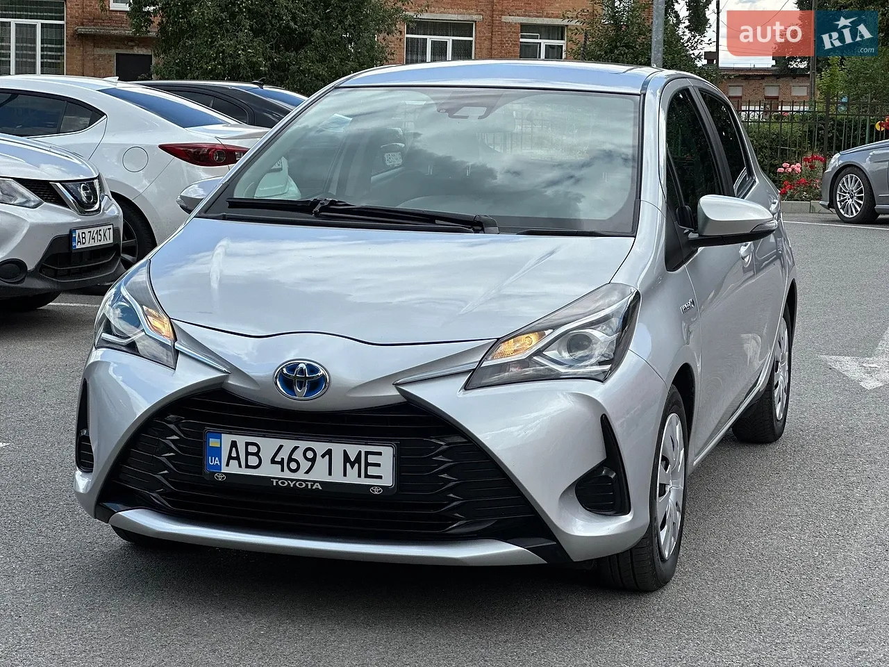 2017 Toyota Yaris - мініатюра 2