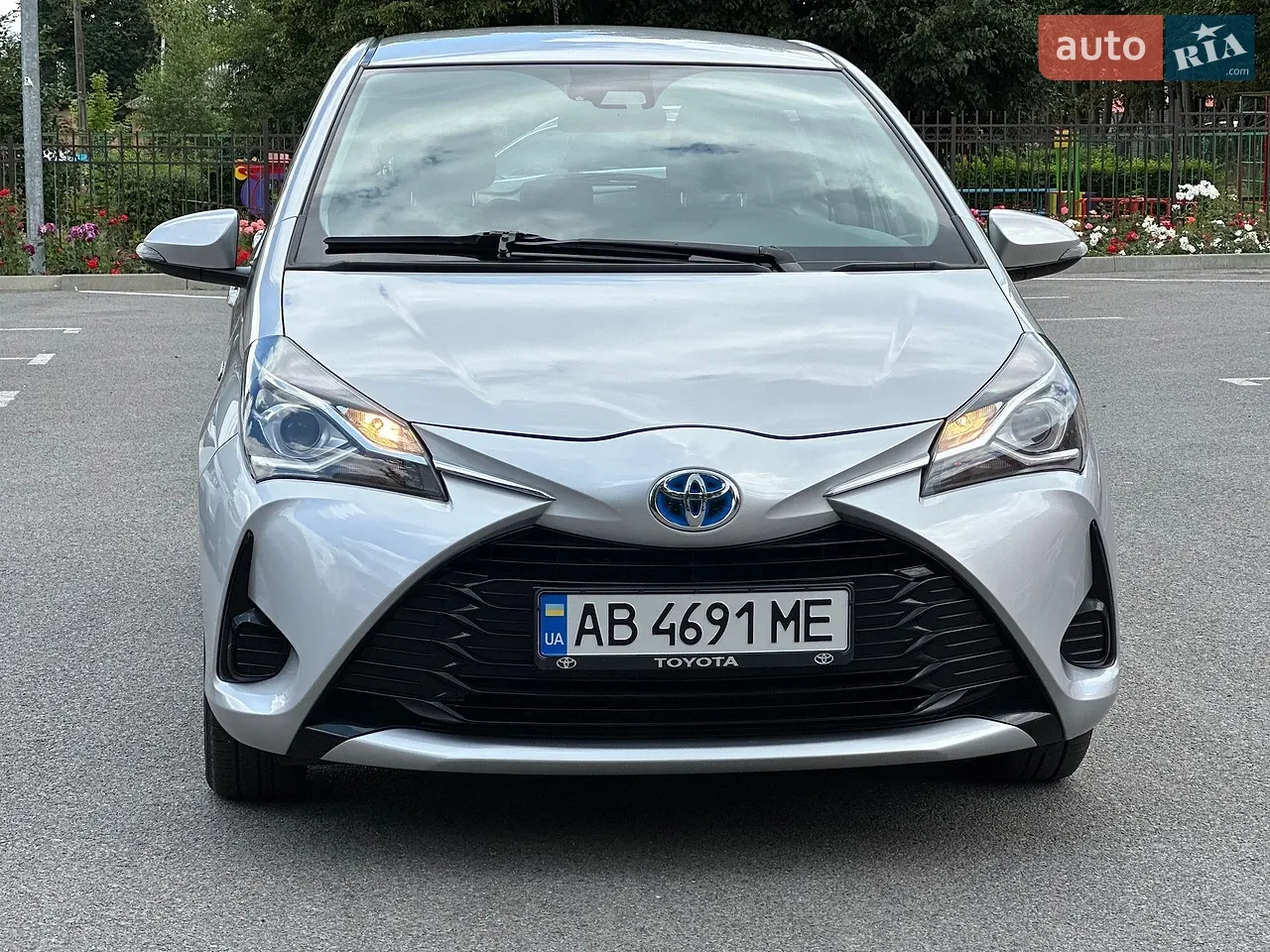 2017 Toyota Yaris - мініатюра 4