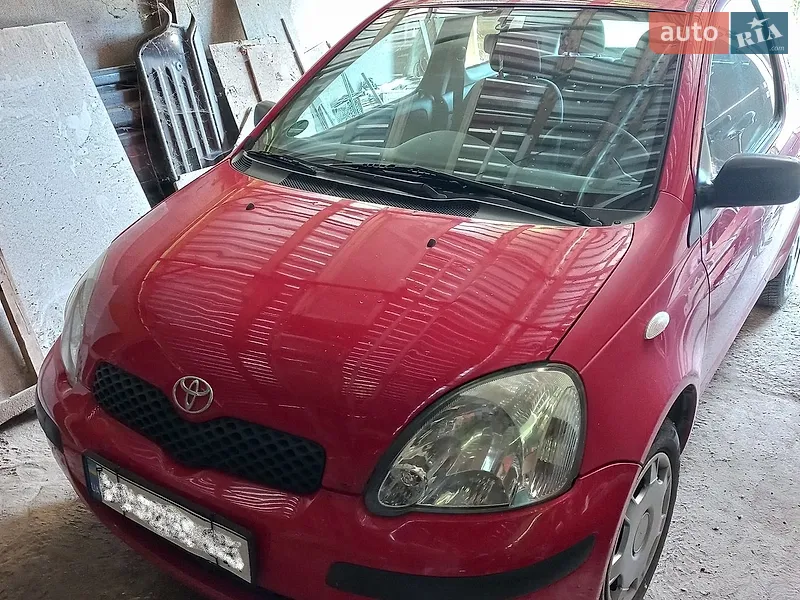 Toyota Yaris 2004