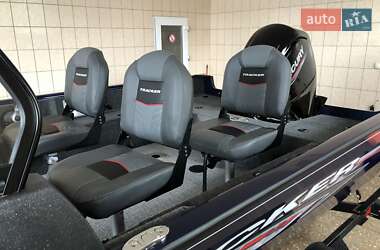 Катер Tracker Pro Guide 2021 в Черкассах фото 4 Катер Tracker Pro Guide 2021 в Черкассах