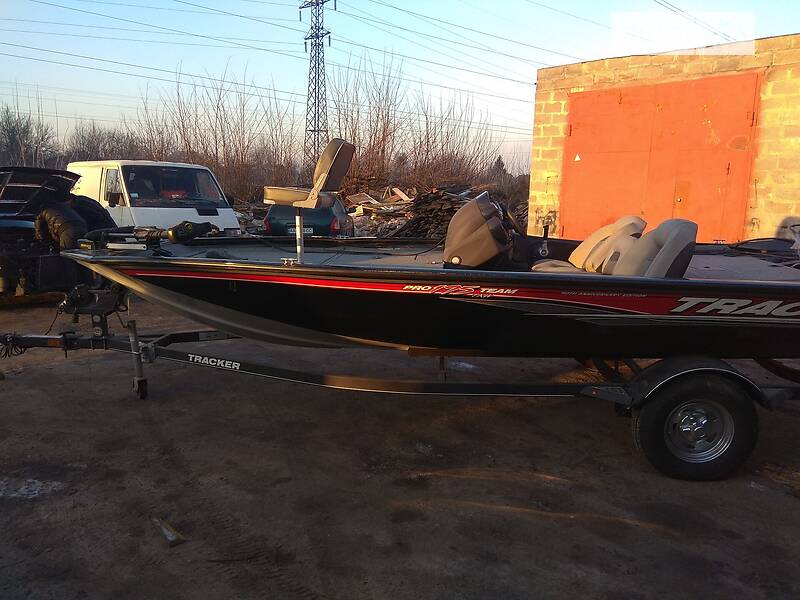 Tracker Pro Team