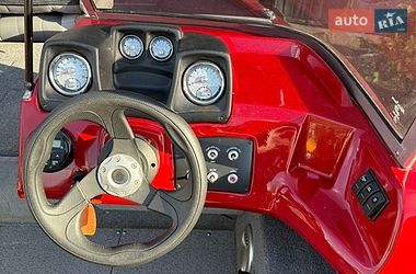 Катер Tracker Targa 2017 в Киеве