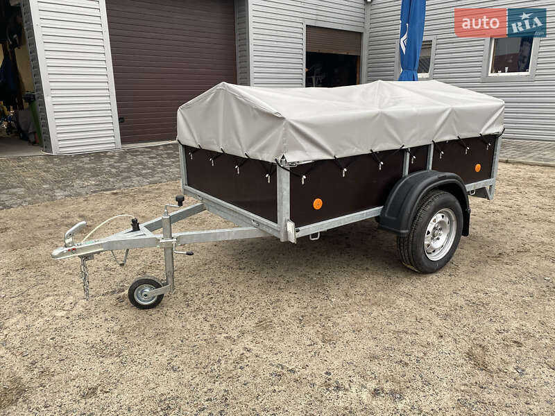 Легковой прицеп