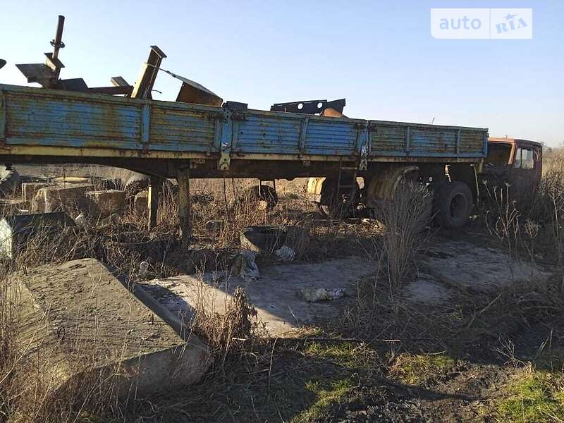 Бортовий напівпричіп ОДАЗ