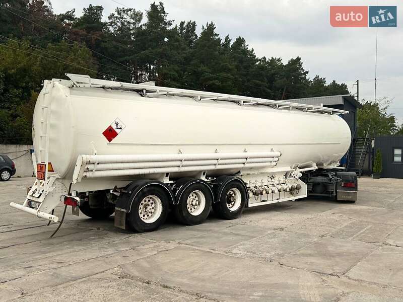 Цистерна полуприцеп Trailor S383EL