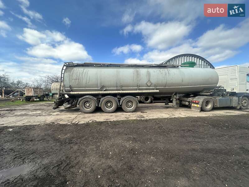 Цистерна напівпричіп Trailor SYY3CX