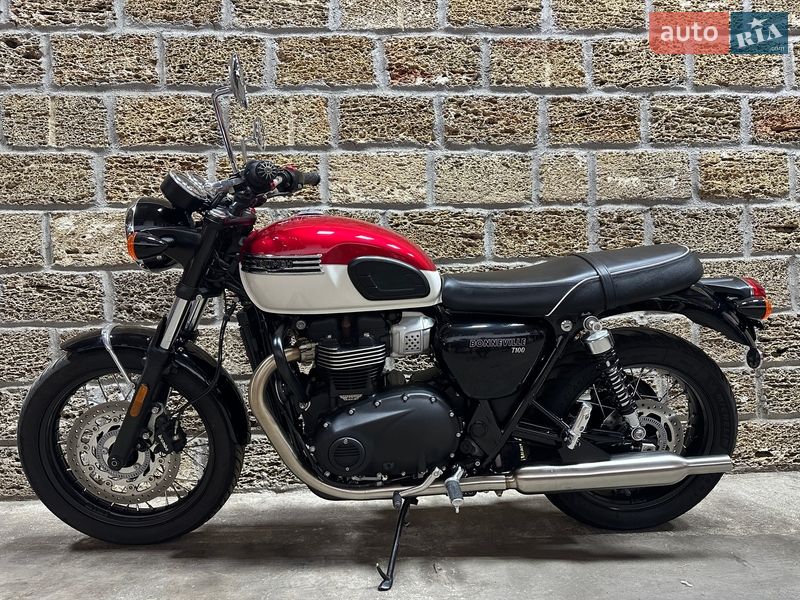 Мотоцикл Классік Triumph Bonneville T100