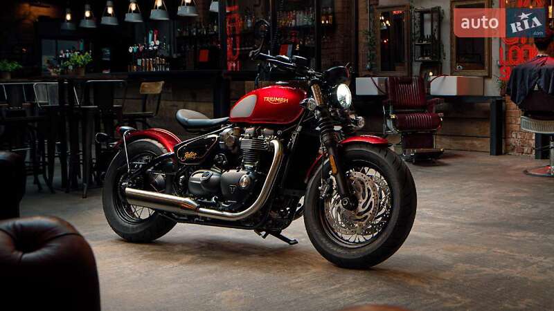 Боббер Triumph Bonneville