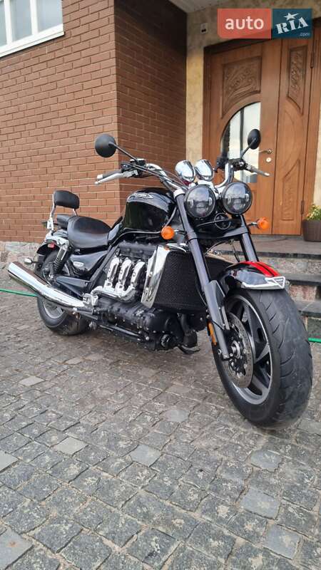 Мотоцикл Круизер Triumph Rocket