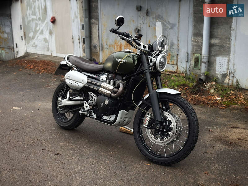 Мото Triumph Scrambler