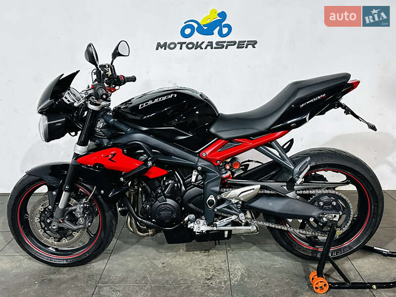 Мото Triumph Street Triple 675
